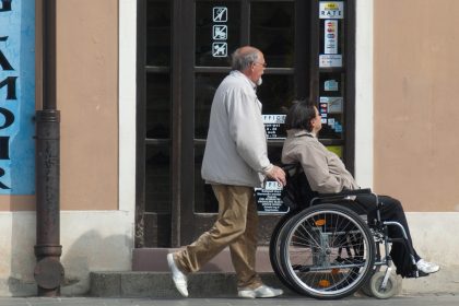 Quel budget pour un monte escalier extérieur ?